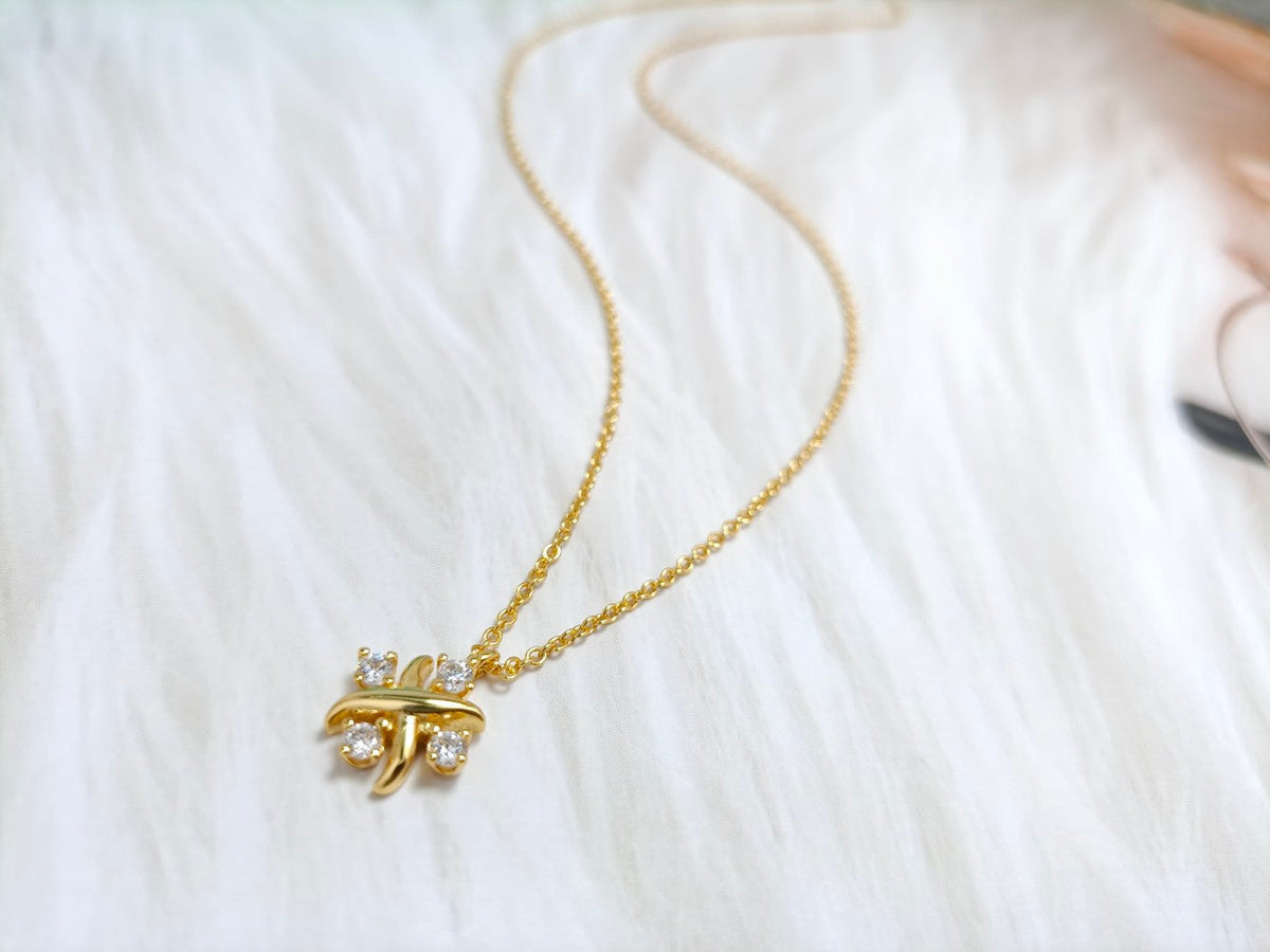 TIFFANY PINWHEEL NECKLACE DIAMOND
